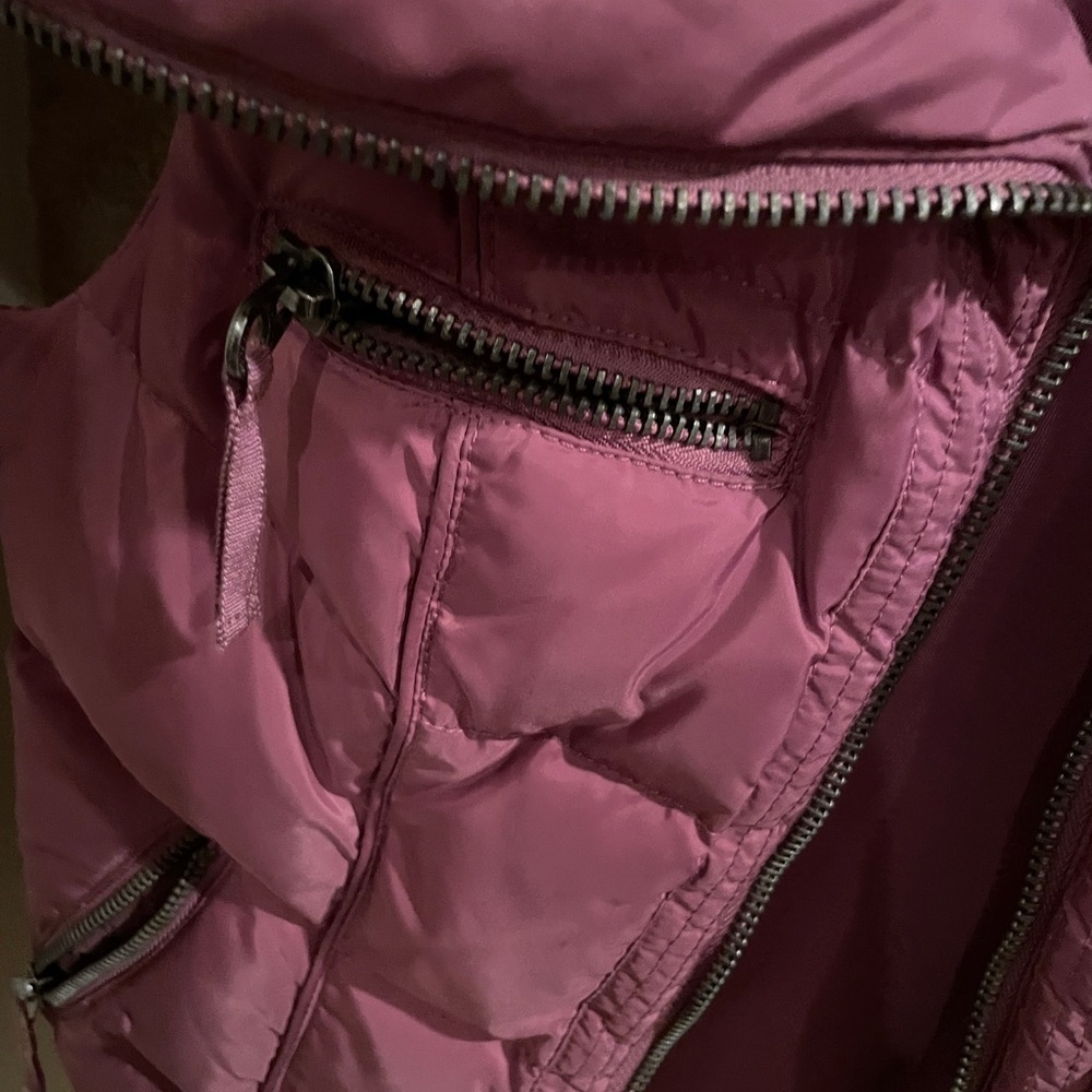 Juicy Couture VTG Down Puffer Vest Knit Trim Soft Flannel Lined & Collar Y2K M - Picture 11 of 13